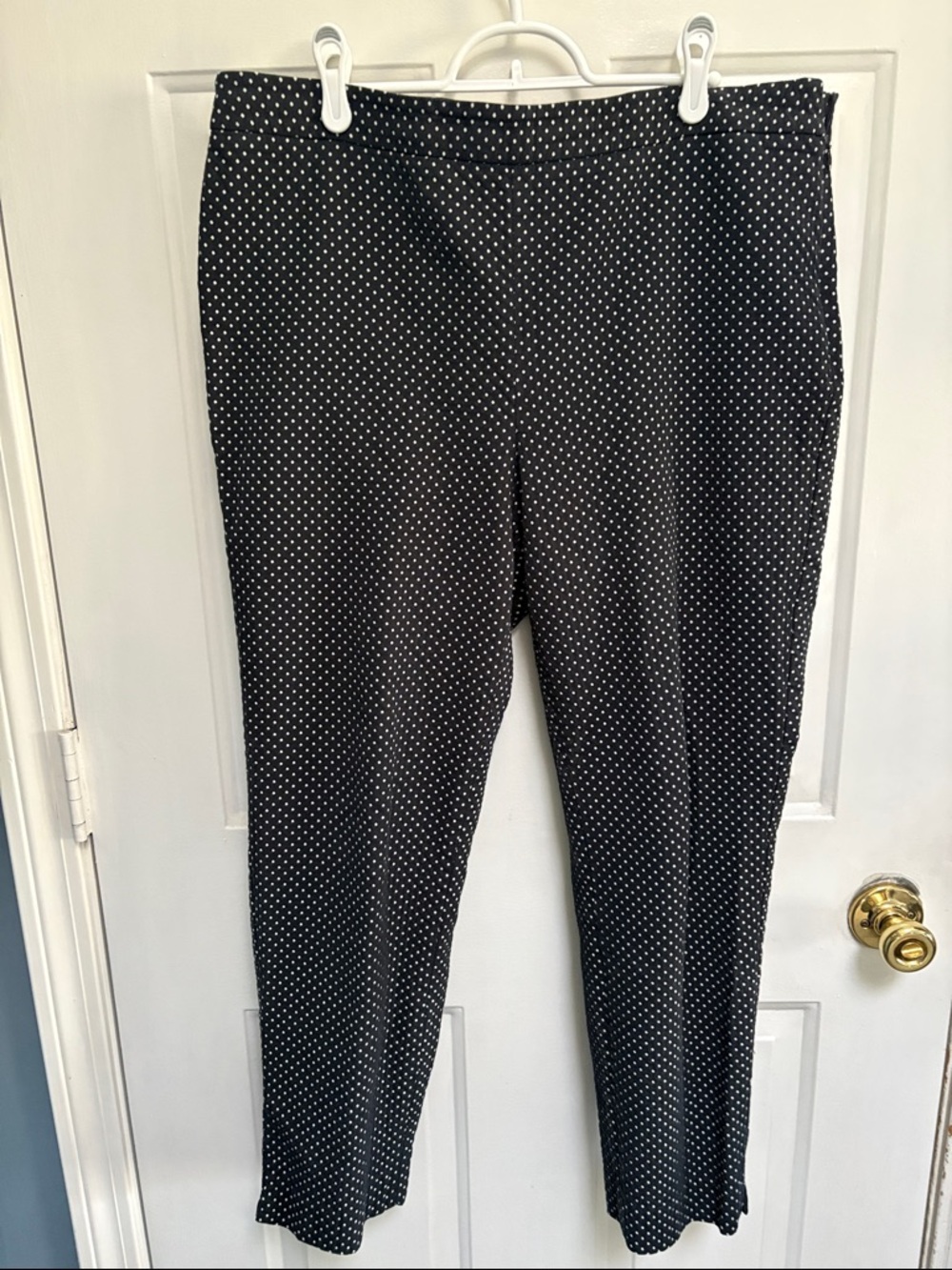 Talbots Chatham ankle size 14 Black Polka Dot Straight-Leg Pants like new